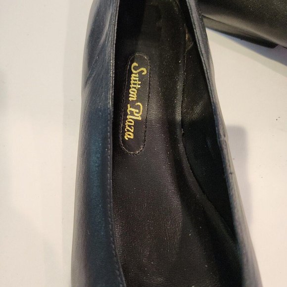 Vintage Sutton Plaza Vintage Black Leather Flats, Point Toe,  Man Made in Brazil - Picture 4 of 8